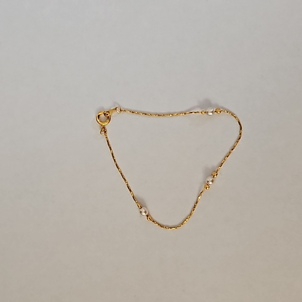 Bracelet
